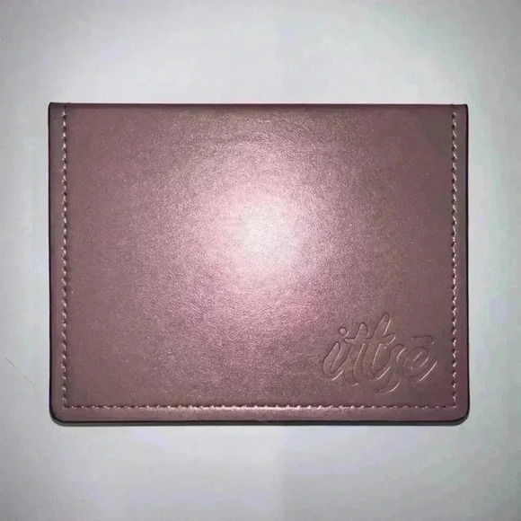 ittsé Makeup Palette One Size Pink, 4 different shades - Picture 3 of 7